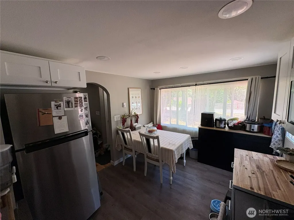 4532 The Cedars Bremerton WA 98312