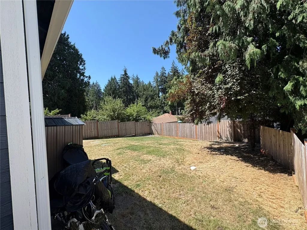 4532 The Cedars Bremerton WA 98312
