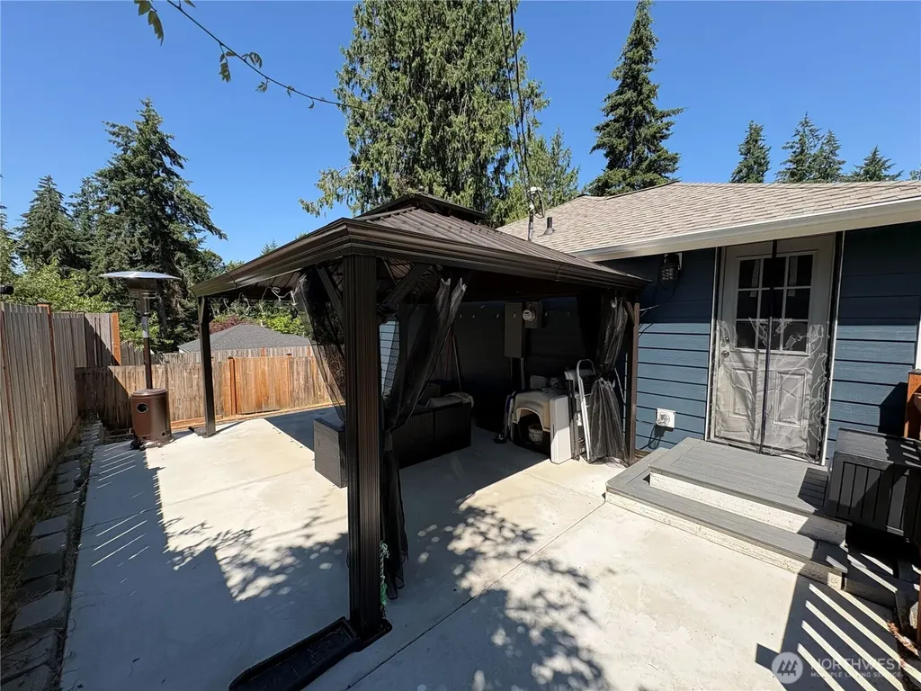 4532 The Cedars Bremerton WA 98312