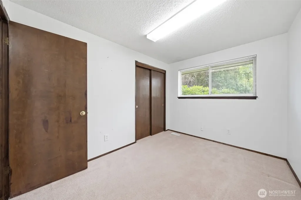3209 128th St E Tacoma WA 98446