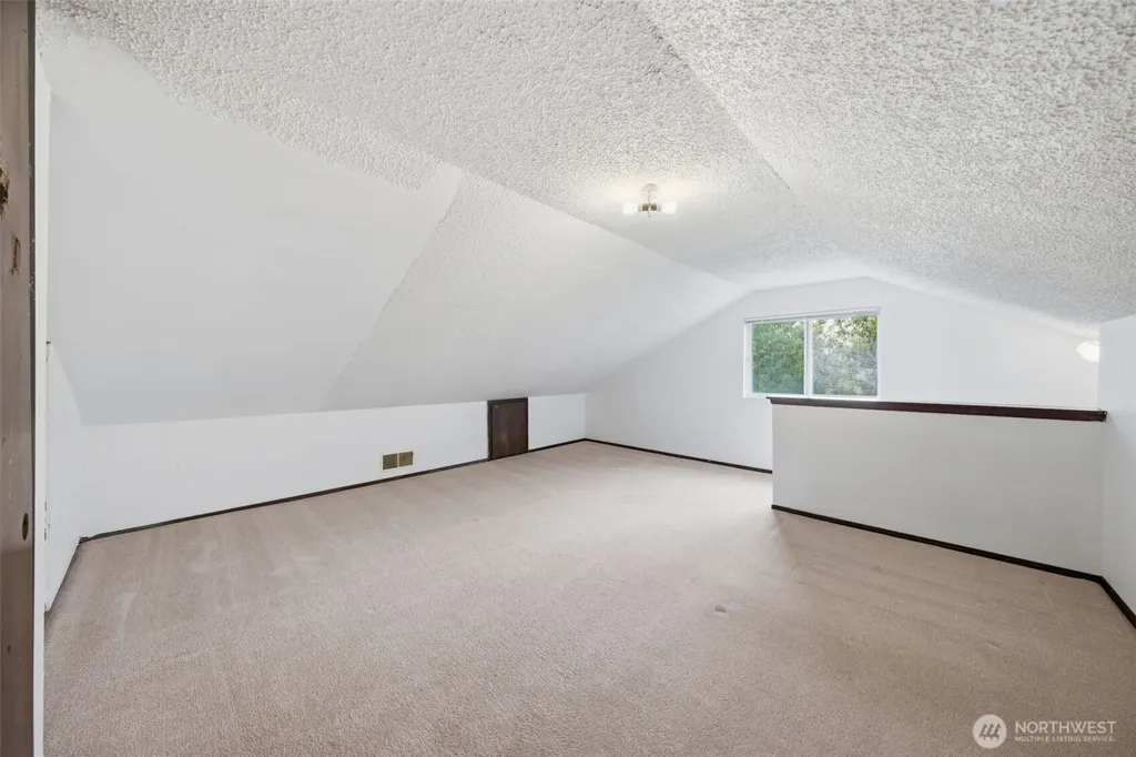 3209 128th St E Tacoma WA 98446