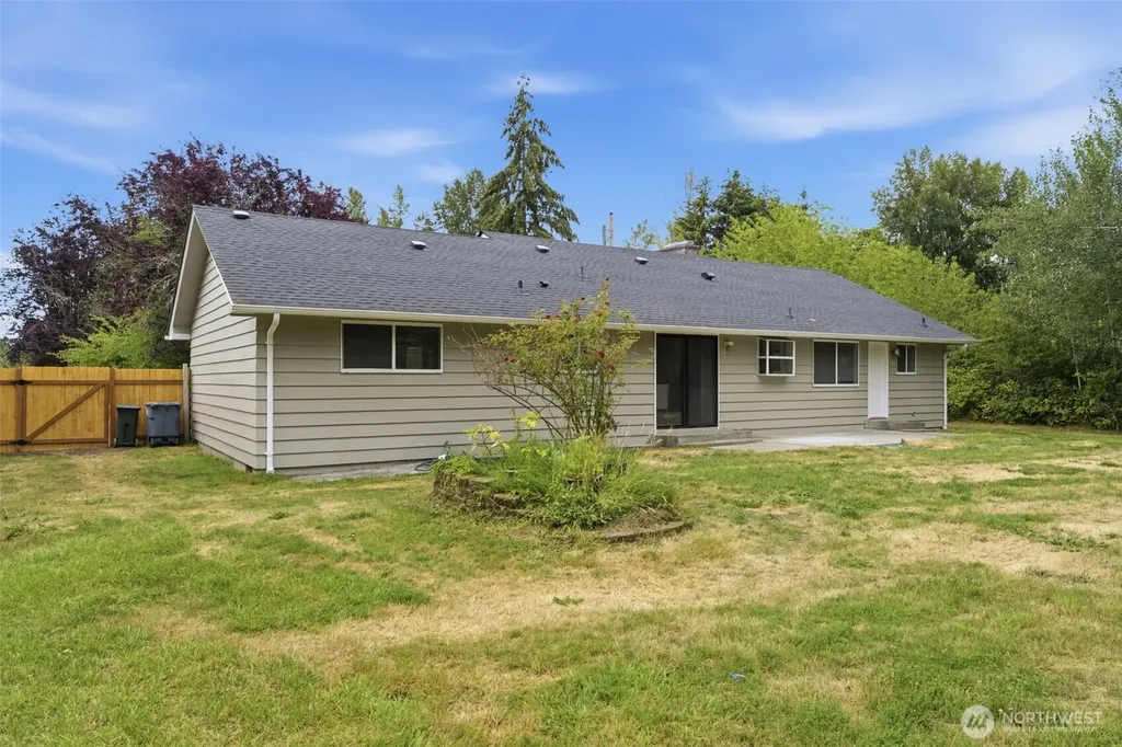 3209 128th St E Tacoma WA 98446