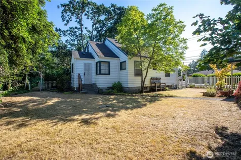 6621 Alfaretta Street SW Lakewood WA 98499