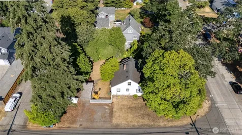 6621 Alfaretta Street SW Lakewood WA 98499