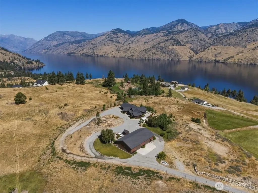 206 Mountain Lake Lane Chelan WA 98816