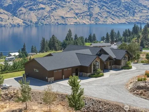206 Mountain Lake Lane Chelan WA 98816