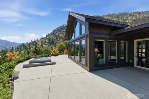 206 Mountain Lake Lane Chelan WA 98816