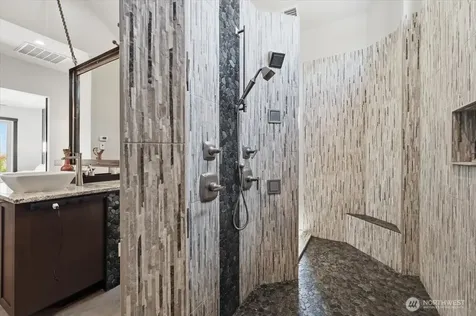 206 Mountain Lake Lane Chelan WA 98816