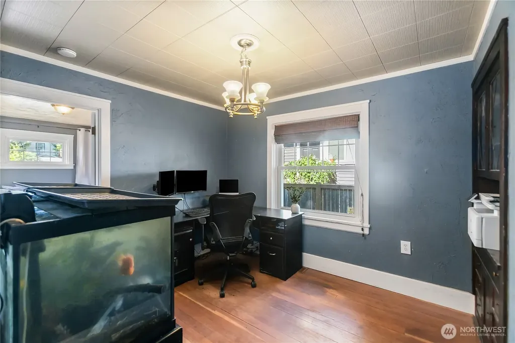 1918 Gregory Way Bremerton WA 98337