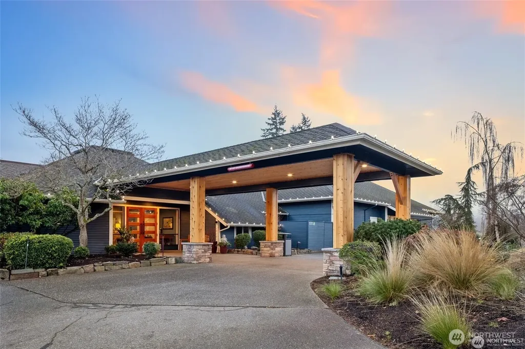 2378 Discovery Place Langley WA 98260