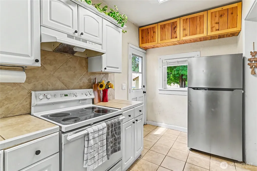 10443 SW 184th Avenue Rochester WA 98579