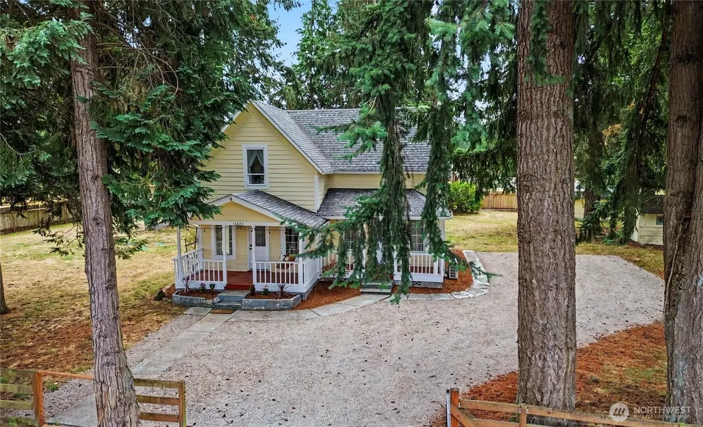 10443 SW 184th Avenue Rochester WA 98579