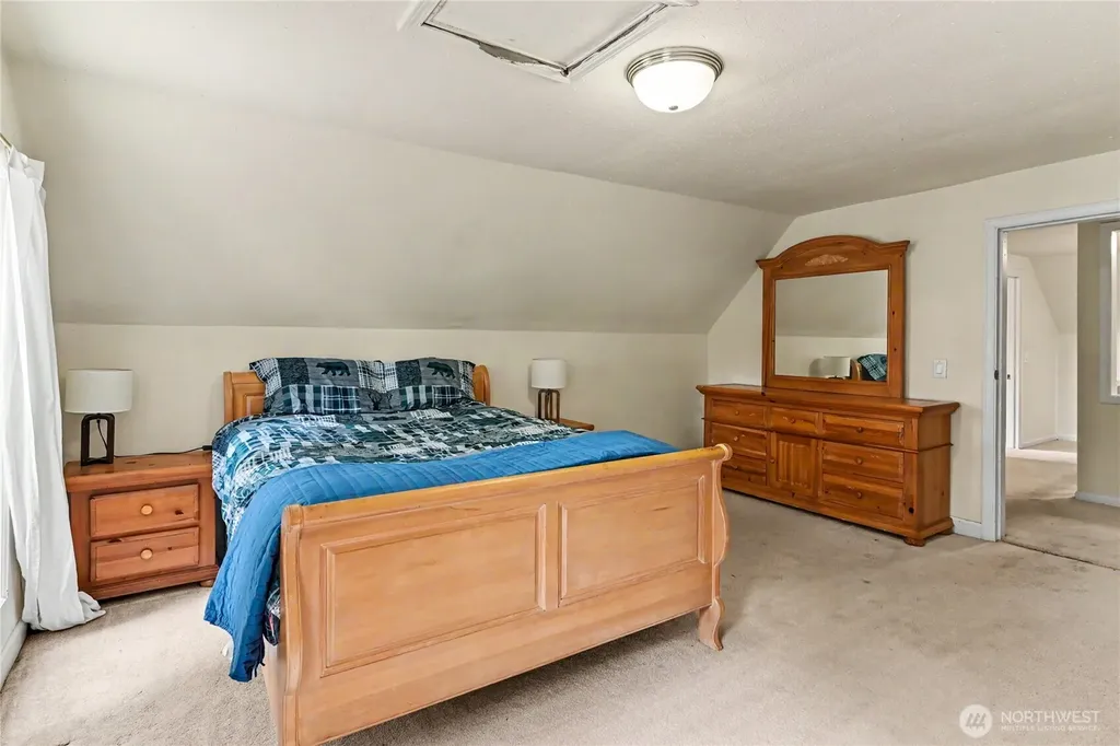 10443 SW 184th Avenue Rochester WA 98579