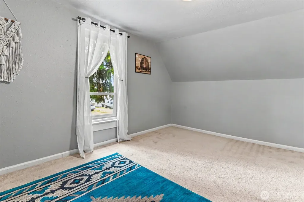10443 SW 184th Avenue Rochester WA 98579