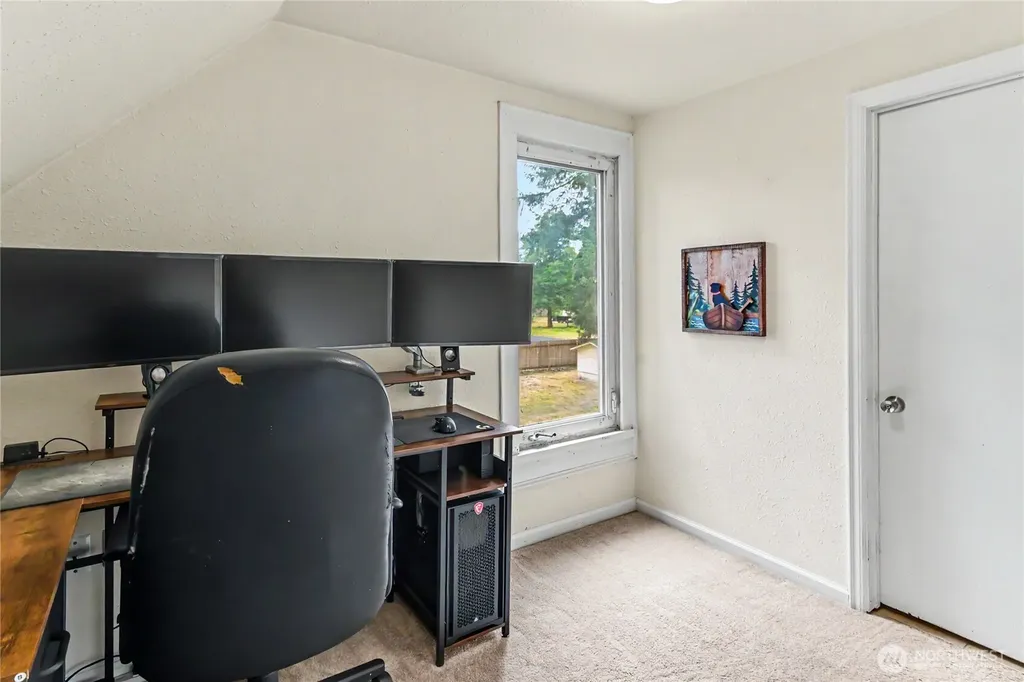 10443 SW 184th Avenue Rochester WA 98579
