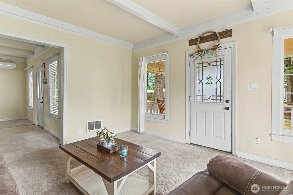 10443 SW 184th Avenue Rochester WA 98579