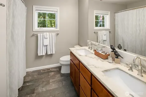 47314 SE 157th Place North Bend WA 98045