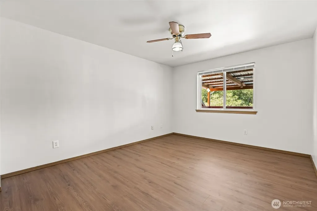 10410 206th Avenue E Sumner WA 98391