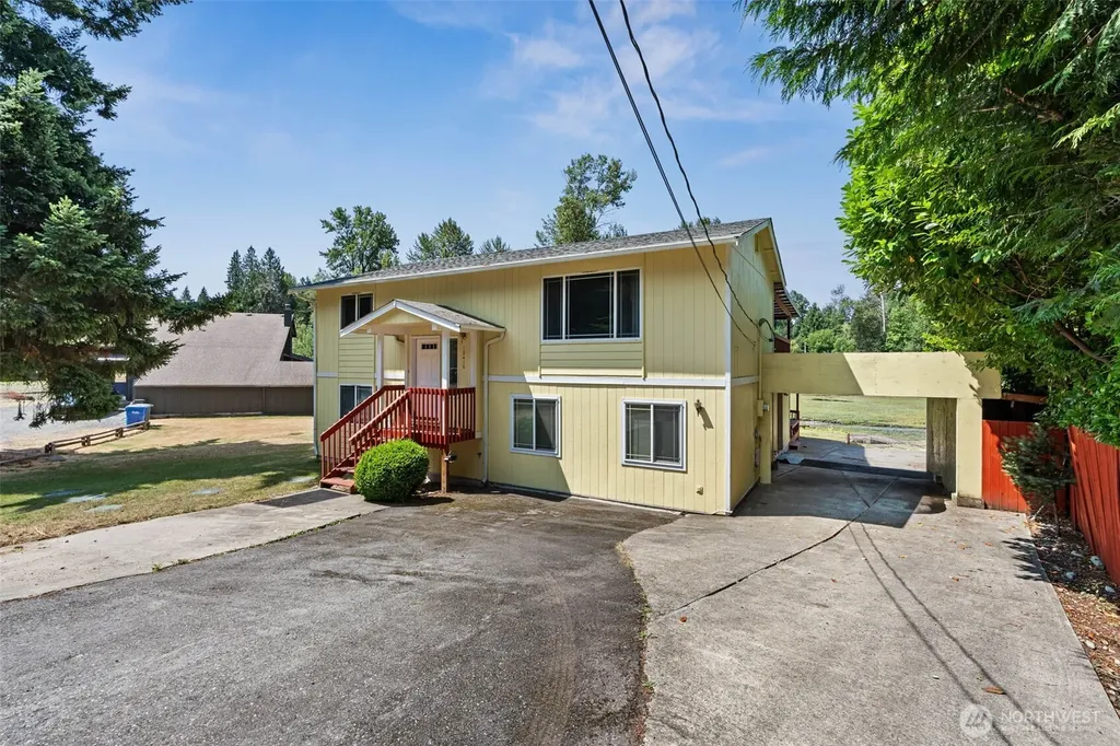 10410 206th Avenue E Sumner WA 98391