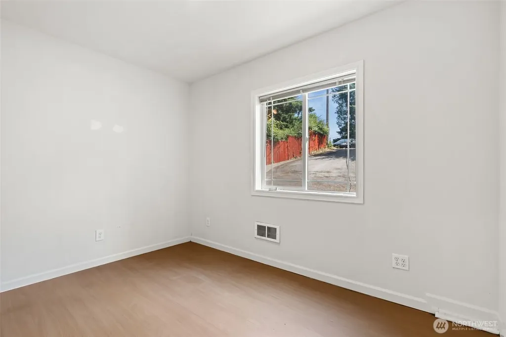 10410 206th Avenue E Sumner WA 98391