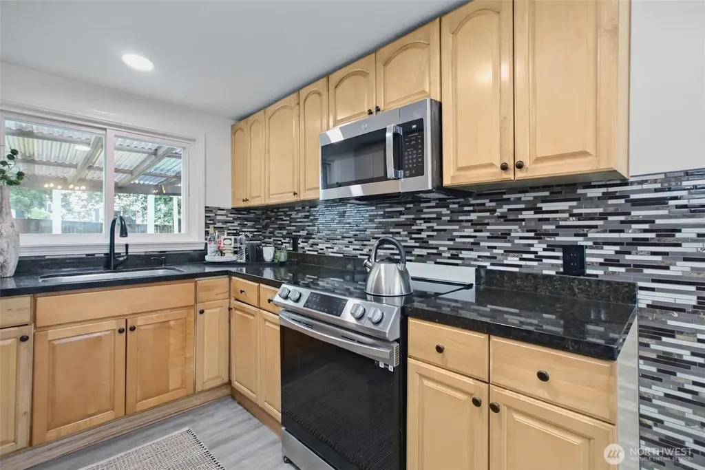 12231 46th Avenue S Tukwila WA 98178