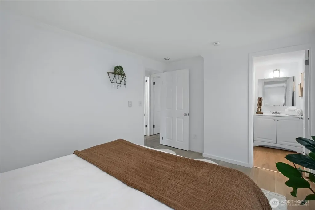12231 46th Avenue S Tukwila WA 98178