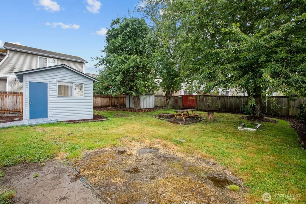 12231 46th Avenue S Tukwila WA 98178