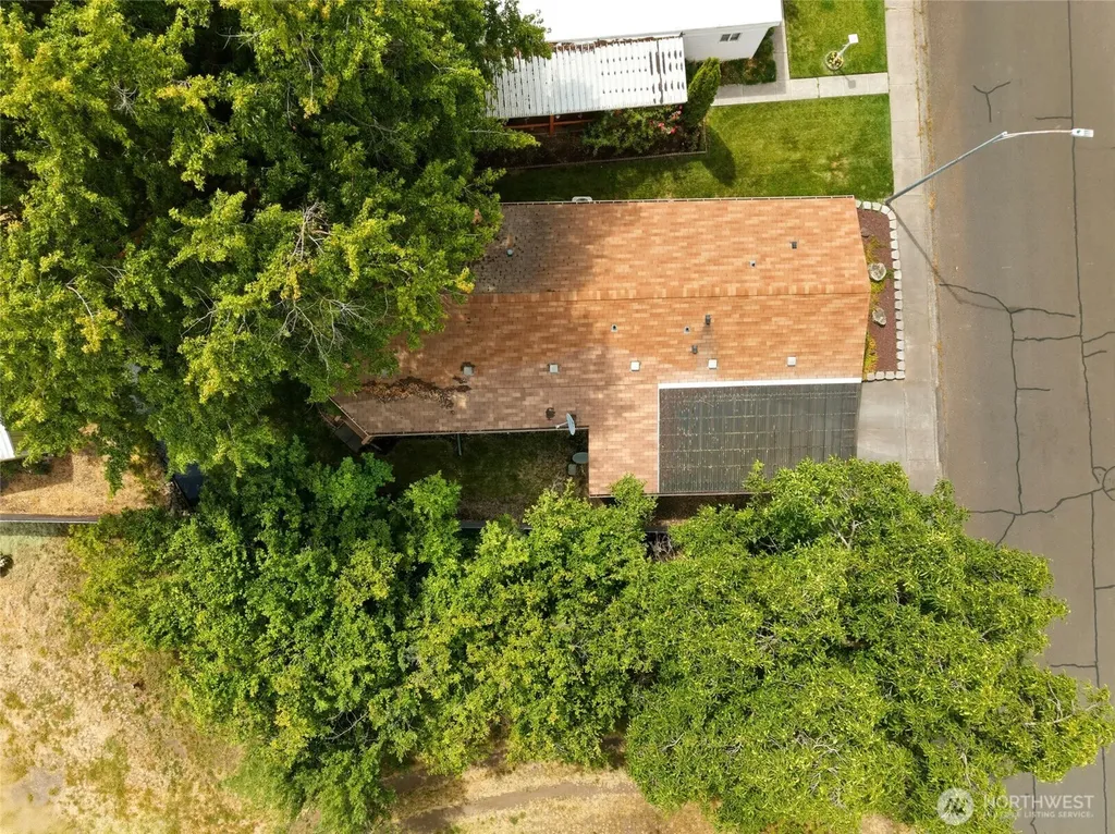 832 SE Scenic View Drive College Place WA 99324