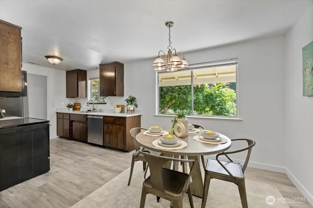 1816 113th Drive SE Lake Stevens WA 98258