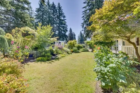 1816 113th Drive SE Lake Stevens WA 98258