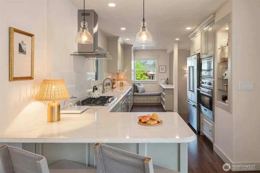 8538 19th Avenue NW Seattle WA 98117