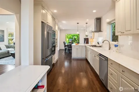8538 19th Avenue NW Seattle WA 98117