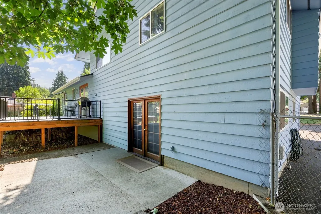 9111 116th Street E Puyallup WA 98373