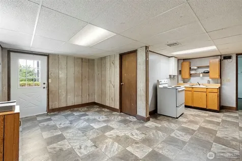 9111 116th Street E Puyallup WA 98373
