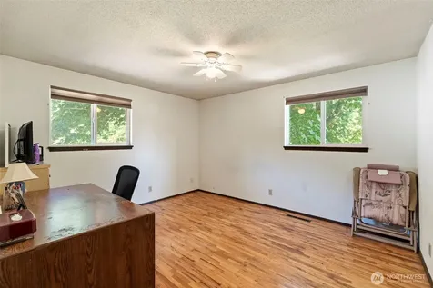 9111 116th Street E Puyallup WA 98373