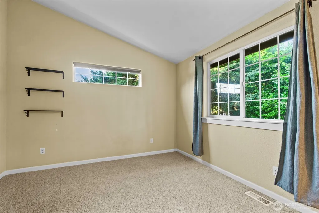 446 North Street SE Olympia WA 98501