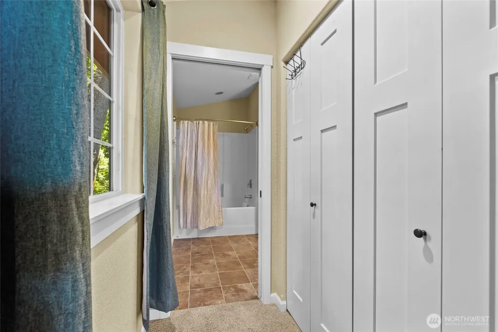 446 North Street SE Olympia WA 98501