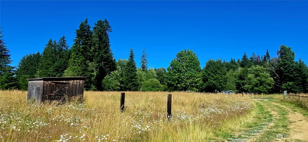 413 Manners Road Rochester WA 98579