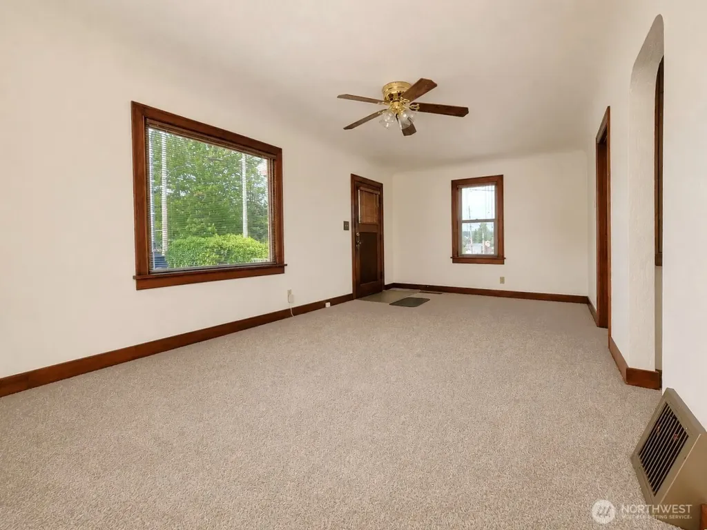 1120 Lincoln Avenue Bremerton WA 98337