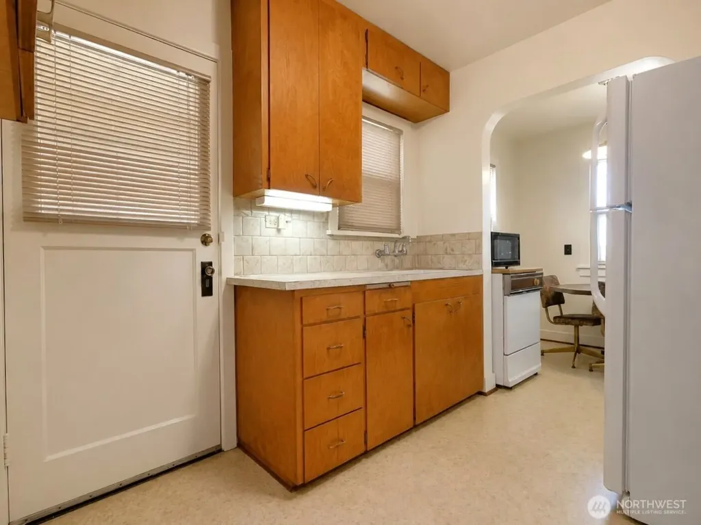 1120 Lincoln Avenue Bremerton WA 98337