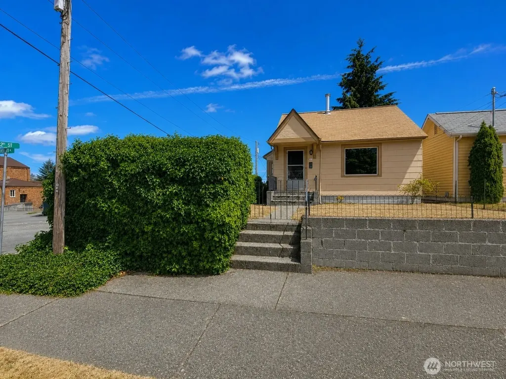 1120 Lincoln Avenue Bremerton WA 98337