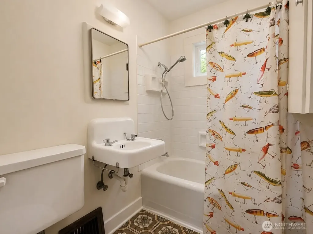 1120 Lincoln Avenue Bremerton WA 98337