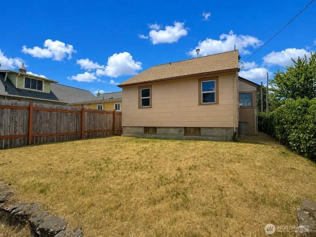 1120 Lincoln Avenue Bremerton WA 98337