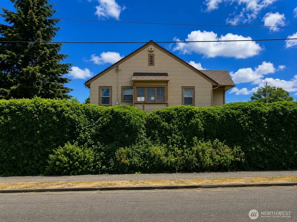 1120 Lincoln Avenue Bremerton WA 98337