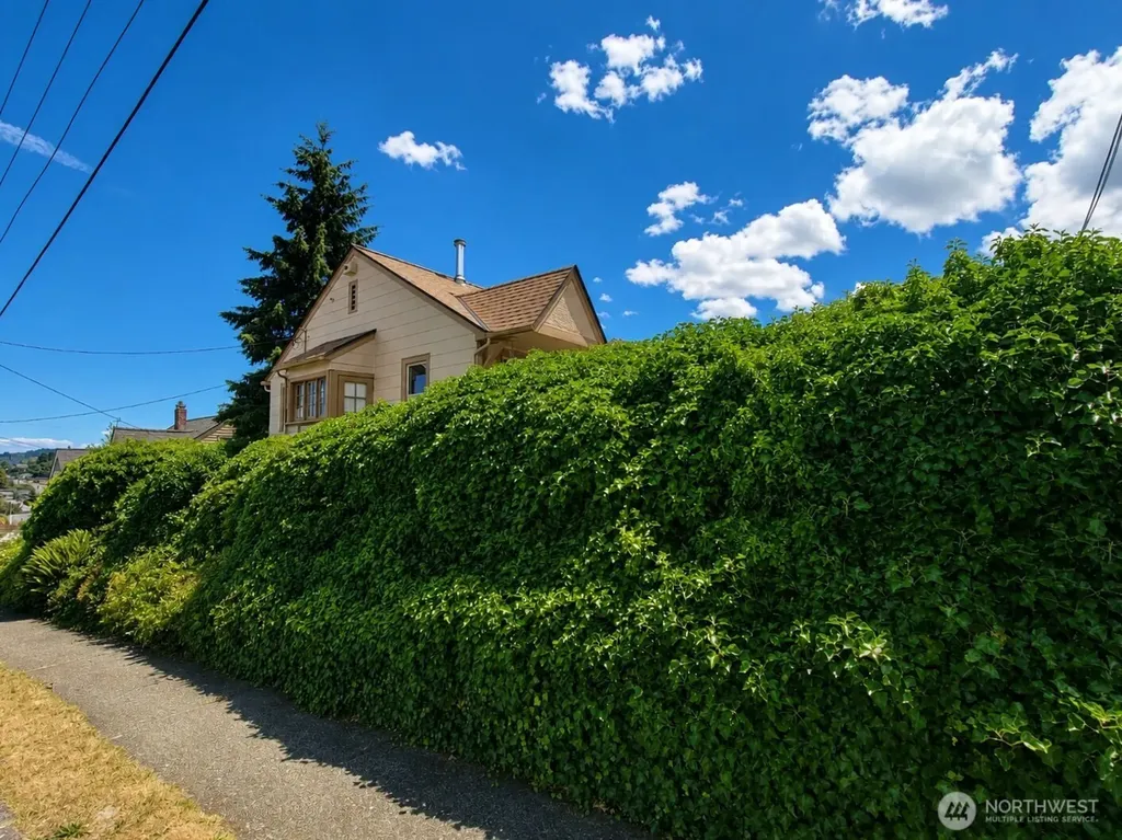 1120 Lincoln Avenue Bremerton WA 98337
