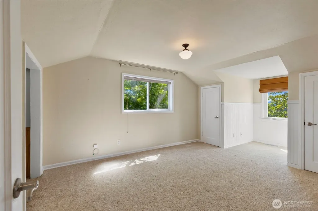 1118 Hayward Avenue Bremerton WA 98310