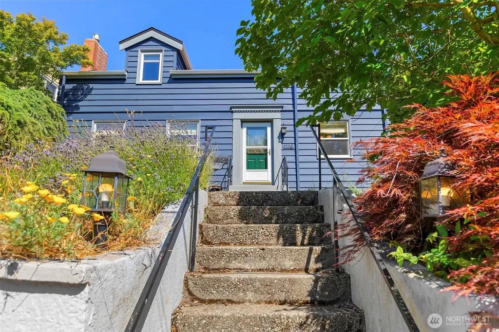 1118 Hayward Avenue Bremerton WA 98310