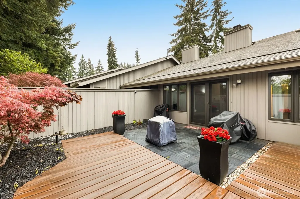 14226 NE 2nd Place Bellevue WA 98007