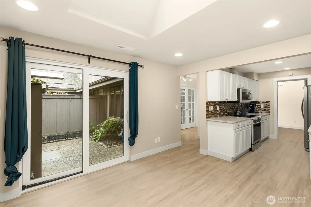 14226 NE 2nd Place Bellevue WA 98007