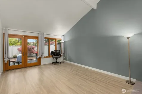 14226 NE 2nd Place Bellevue WA 98007